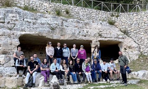 Excursion group in front of the Cava Ispica