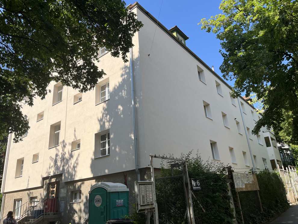 Frontansicht des Gebäudes nach Fertigstellung der Arbeiten an der Fassade in der Eichendorffgasse. ©Magdalena Wolf