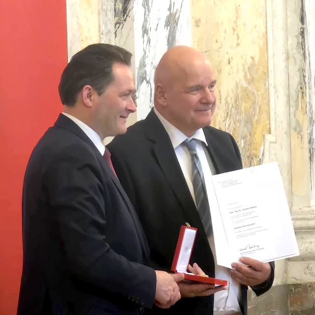 Bundesminister Norbert Totschnig und Prof. Johann Sölkner © Johann Sölkner