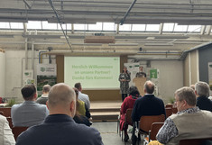 Joint welcome by the Grünstattgrau team.