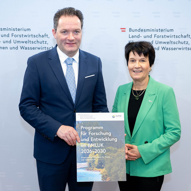 Bundesminister Totschnig präsentierte gemeinsam mit BOKU-Rektorin Schulev-Steindl das Programm für Forschung und Entwicklung 2026–2030 des BMLUK. 