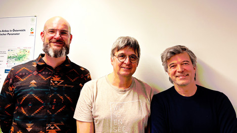 Foto: v.l.n.r. Dominik Wiedenhofer, Helmut Haberl, Karlheinz Erb