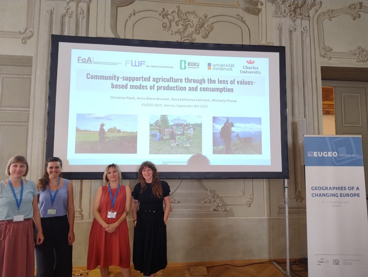 Team photo with Anna-Maria Brunner, Nora Faltmann, Michaela Pixova und Christina Plank bei der EUGeo Konferenz